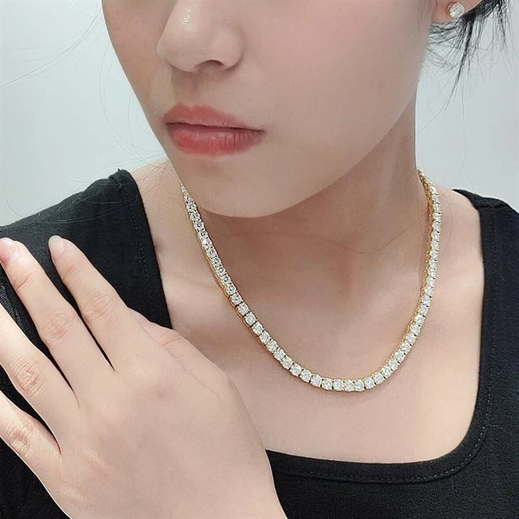 Moissanite Diamond Tennis Necklace Moissanite Diamond Tennis Necklace